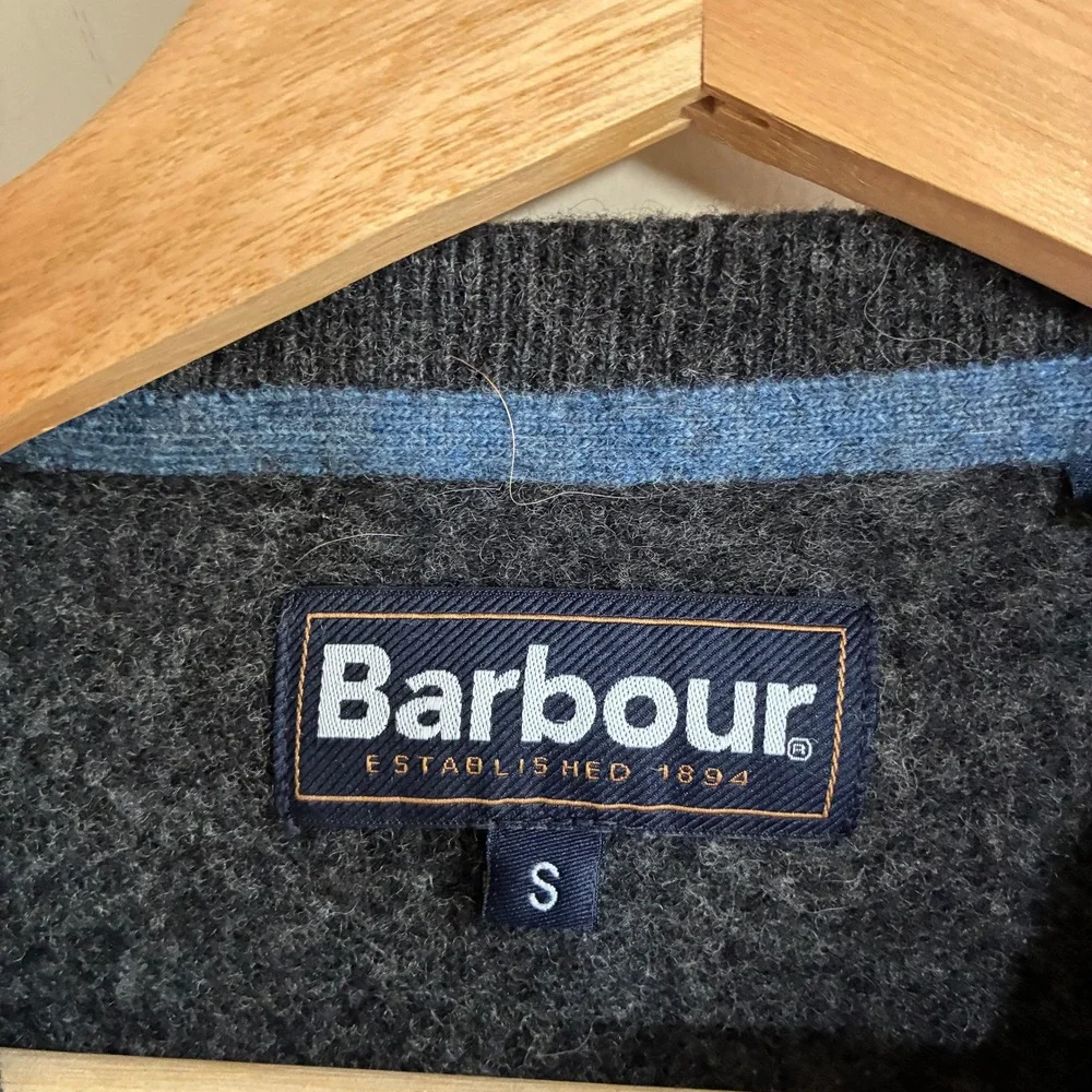 Barbour Essential Lambswool V Neck Sweater S Charcoal Grey Mens Wool Knit